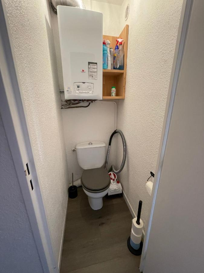 Chaleureux Appartement Face Au Port Sta Lucia, Tout A Pieds, Wifi Saint-Raphaël Exteriör bild